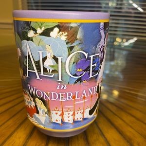 DISNEY Store Alice in Wonderland 16 oz Coffee Tea Mug Cup